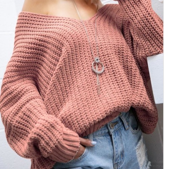 RED BEAN LOOSE FIT - SWEATER - Picture 2 of 3